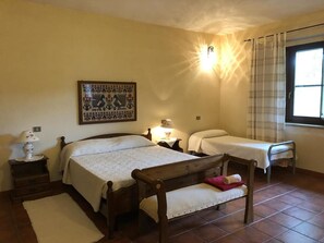 Dreibettzimmer