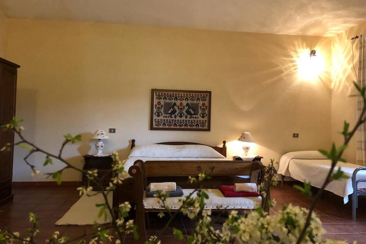 Quadruple Room | Cribs (free), WiFi (free), bed sheets