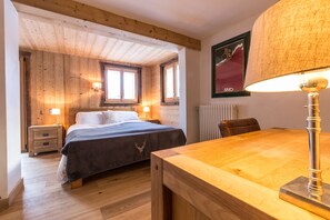 3 bedrooms, iron/ironing board, WiFi