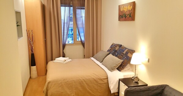 Triple Room, Private Bathroom (external bathroom)