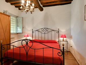 3 chambres, lit de bébé portatif, accès au Wi-Fi (inclus)