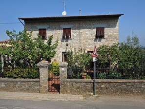 Esterni