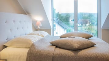 Studio Suite (Suite Penthouse XL) | Individually decorated, individually furnished, desk, free WiFi