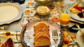 Sudah termasuk sarapan lengkap setiap hari