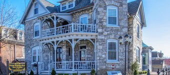 George Washington Wood Bed & Breakfast