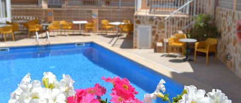 AuĂenpool (je nach Saison geöffnet)