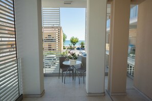 إطلالة من الشرفة