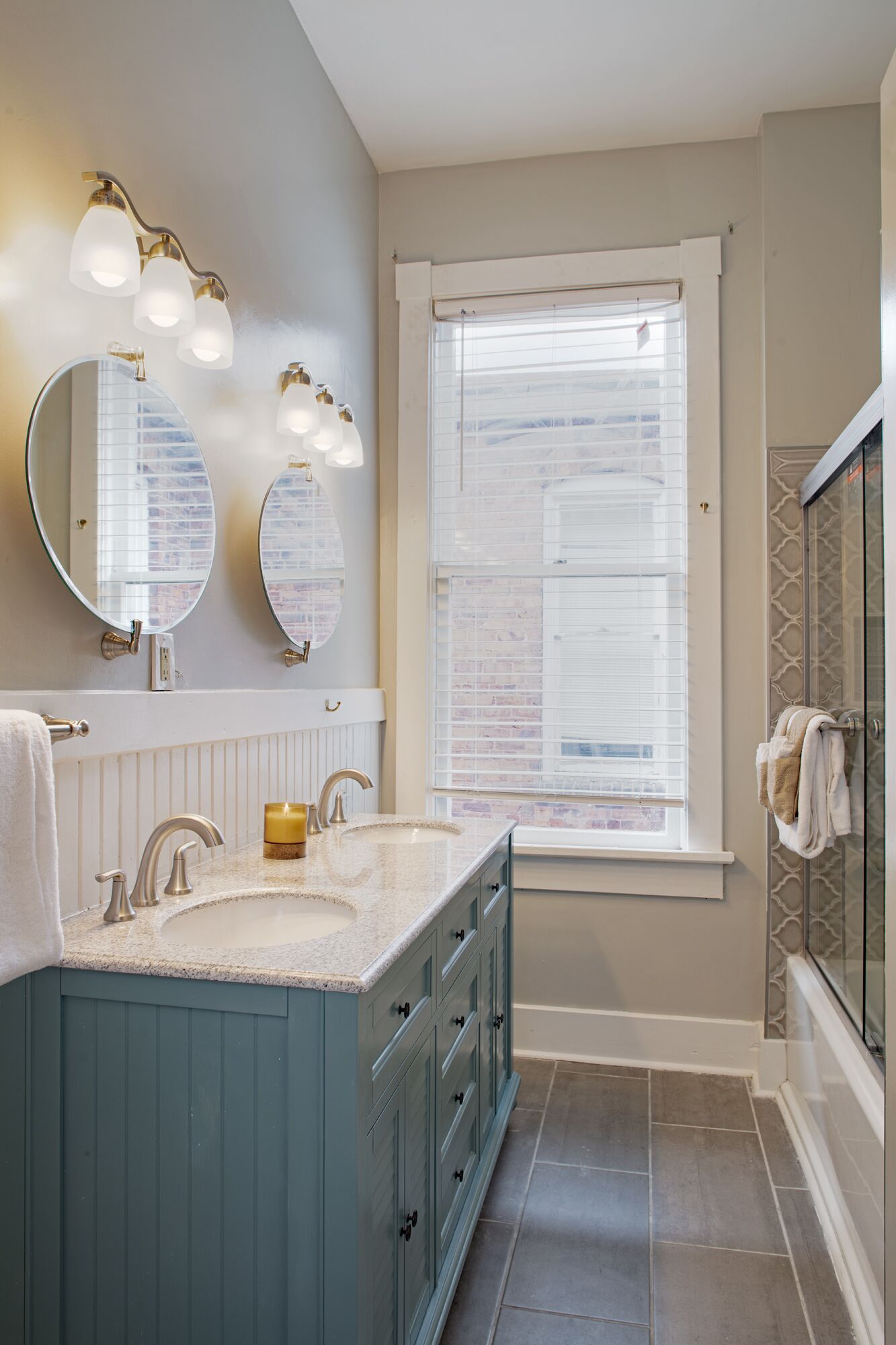 2 Bed Oasis near Forsyth Park