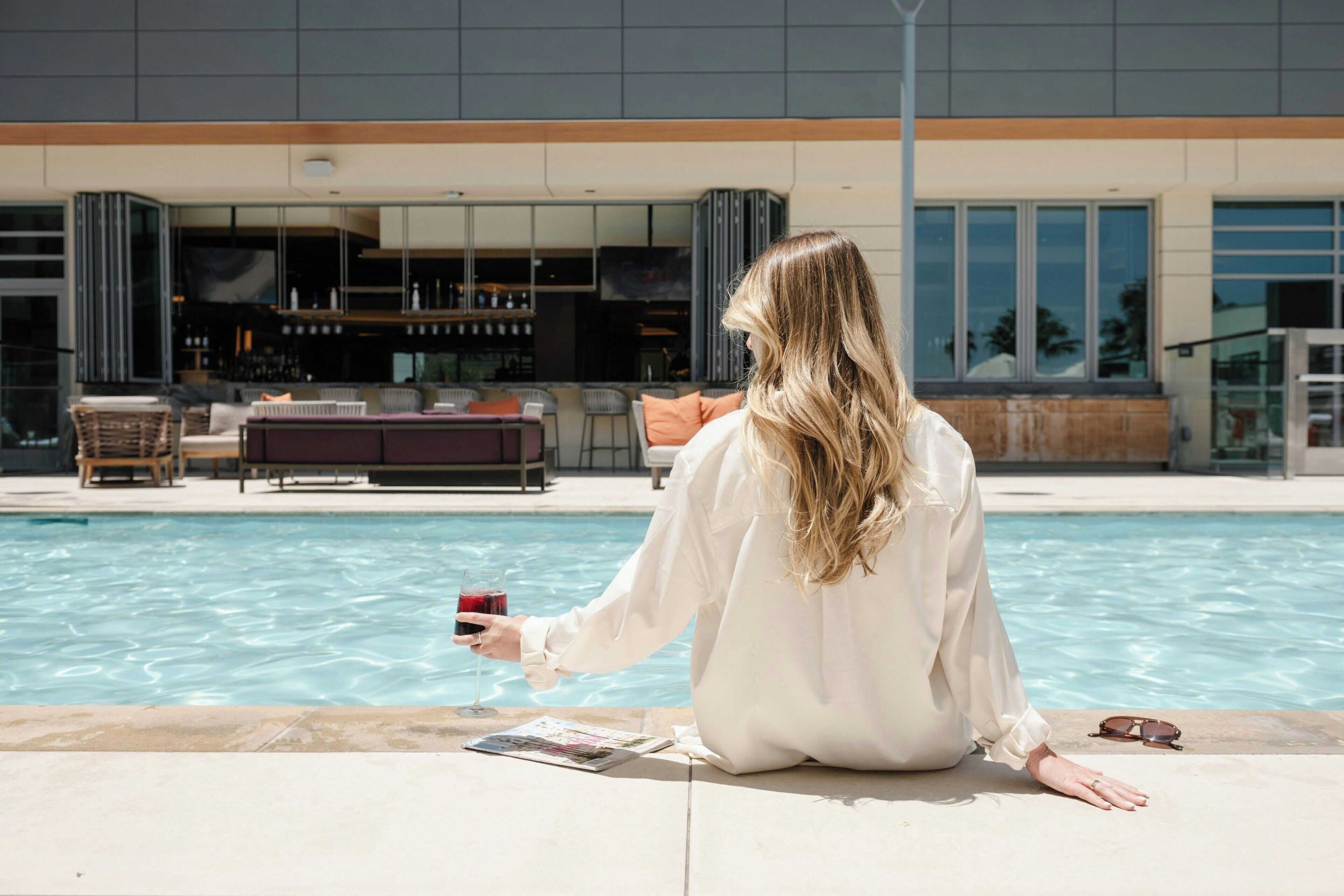 Outdoor pool, cabanas (surcharge), pool umbrellas