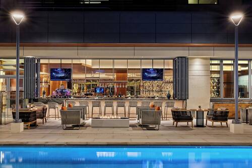 Outdoor pool, pool cabanas (surcharge), pool umbrellas