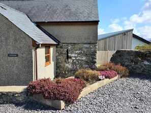 Property grounds - Lavender Cottage (Sleeps 8)-Holiday Cottages Views Snowdon Range Menai Bridge  (Menai Bridge)