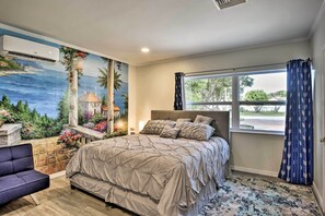 Iron/ironing board, Internet, bed sheets - 8 Mi to Universal: Orlando Studio w/ Fire Pit! (Orlando)
