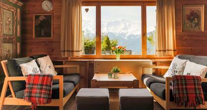 Schönes alleinstehendes Ferienhaus für 6 Personen mit W-LAN, TV und Terrasse