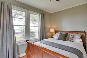2 habitaciones, tabla de planchar con plancha, internet y ropa de cama 