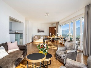 TV - Lovely apartment for 4 people with WIFI, TV, balcony and pets allowed (Ascona)