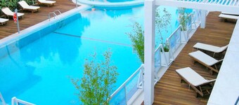 Nice apartment for 5 guests with A/C, WIFI, pool, TV, patio and pets allowed