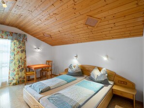 2 habitaciones, cuna de viaje y wifi gratis 