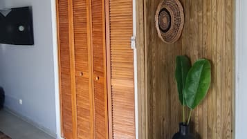 3 chambres, fer et planche Ă  repasser, Wi-Fi gratuit, draps fournis