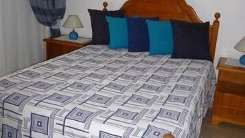 Appartamento, 2 camere da letto, balcone | 2 camere, Wi-Fi gratuito