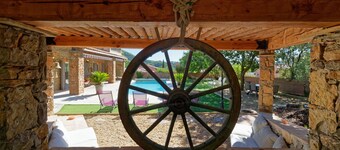 4 roms villa med basseng