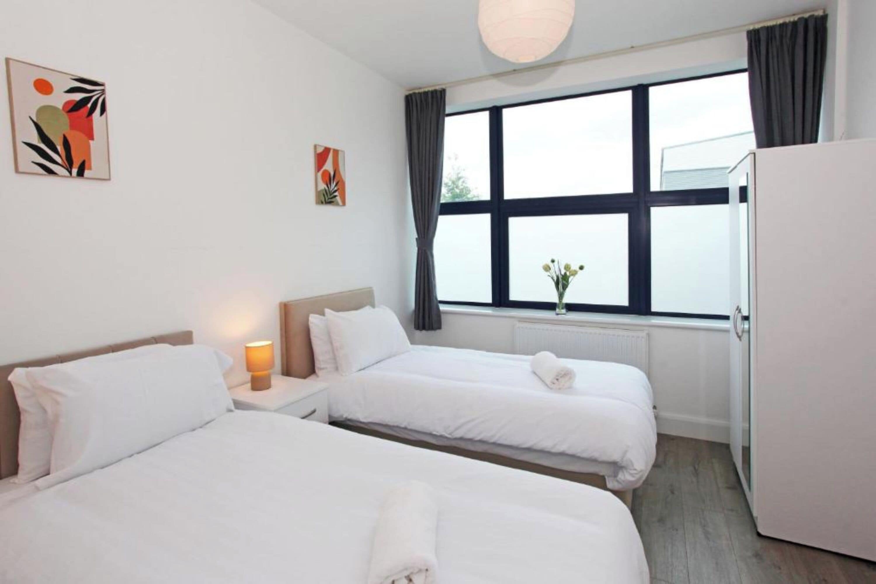 Individually furnished, desk, soundproofing, iron/ironing board