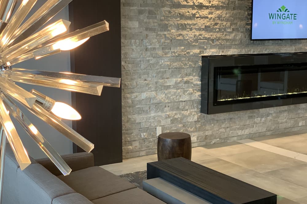 Wingate by Wyndham Kanata West Ottawa