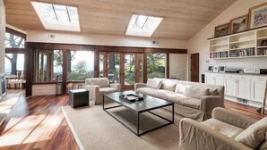 Unclassified image, 2 of 42, button - LX 57: Weathertop Rustic Ranch in Carmel With Luxury Amenities (Carmel)