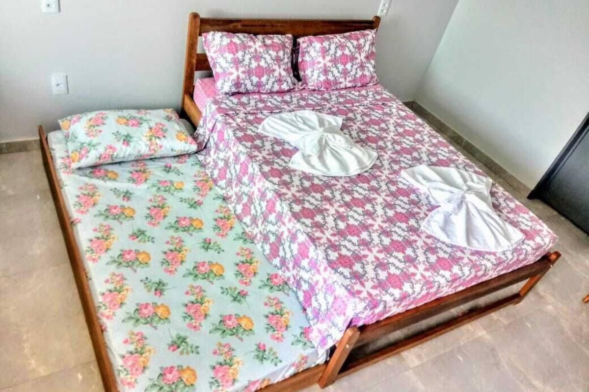 Minibar, bed sheets