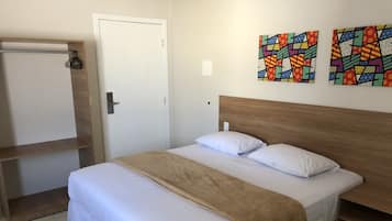 Double Room | Minibar, desk, free WiFi, bed sheets