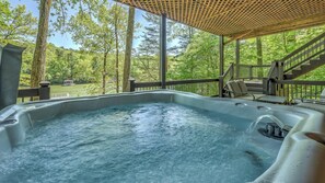 Bain à remous extérieur
