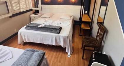 Hotel D'Oeste