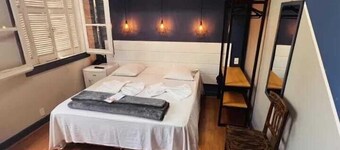 Hotel D'Oeste
