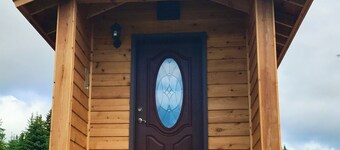 Highly rated, loved by all, sauna along with many amenities!