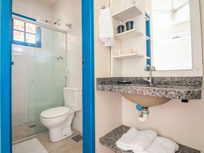 Double Room | Bathroom - OYO Vivência Residence (Contagem)