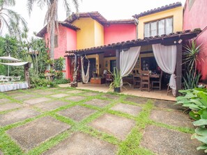 Courtyard view - OYO Vivência Residence (Contagem)