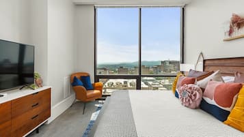 1 bedroom, iron/ironing board, free WiFi, bed sheets