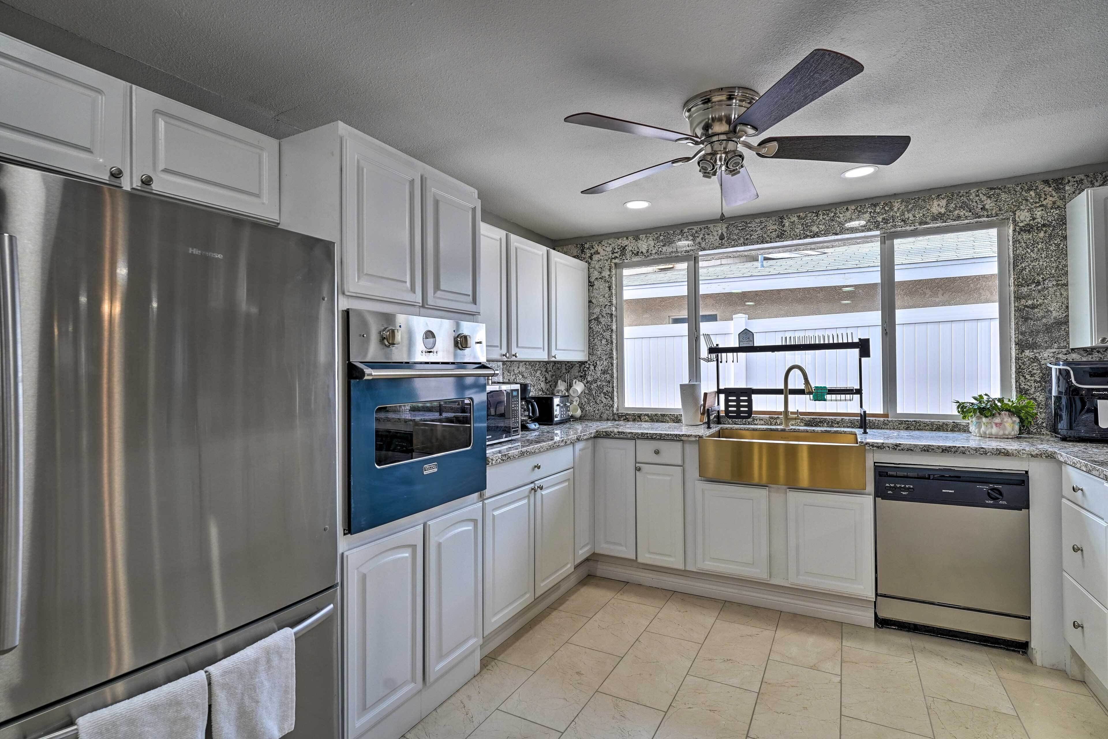 Home with Private Pool Near the Las Vegas Strip!