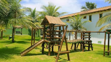 Childrenās play area ā outdoor