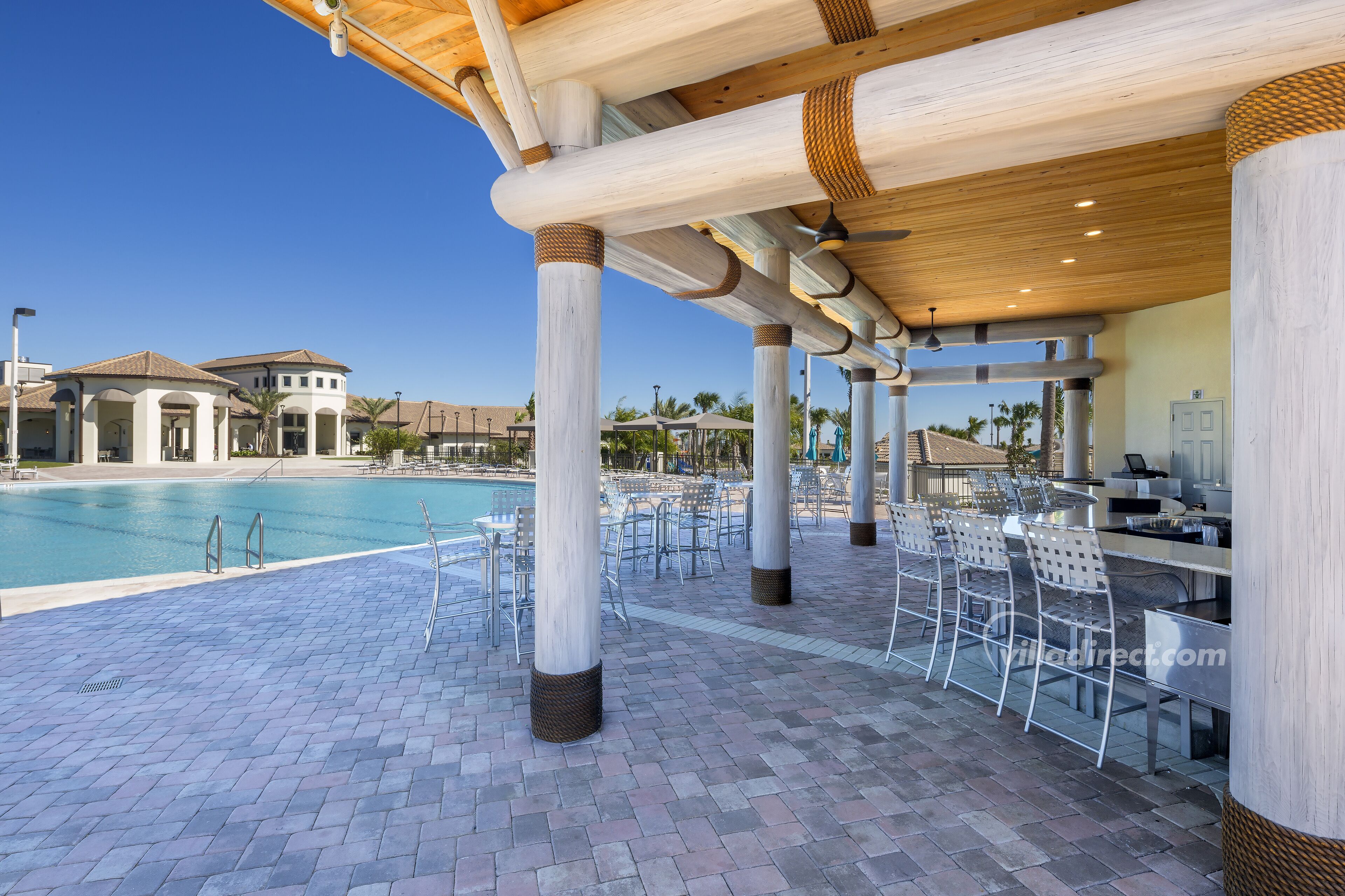 Poolside bar
