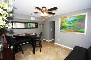 Maison, 5 chambres | Cuisine privée