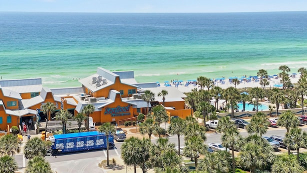 Condo, 3 Bedrooms | Beach | Beach nearby - Sterling Shores 902 by Destin Getaways (Destin)