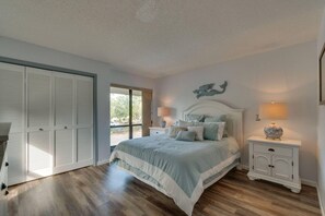 Condo, 1 Bedroom