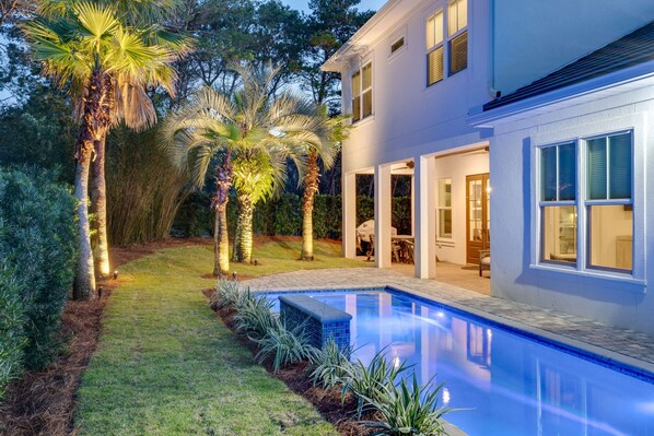 House, 4 Bedrooms | Pool | Outdoor pool - Bella Belleza by Destin Getaways (Destin)