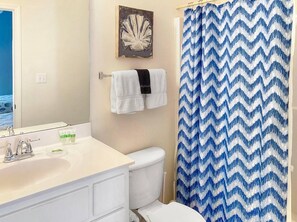 Bathroom - Bordeaux by Destin Getaways (Miramar Beach)
