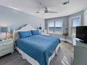 Condo, 3 Bedrooms | 3 bedrooms, individually decorated, individually furnished - Crystal Dunes 204 by Destin Getaways (Destin)