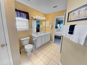 House, 4 Bedrooms | Bathroom - Maravilla Beach House by Destin Getaways (Miramar Beach)