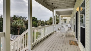 Unclassified image, 2 of 36, button - Memory Maker by Destin Getaways (Santa Rosa Beach)