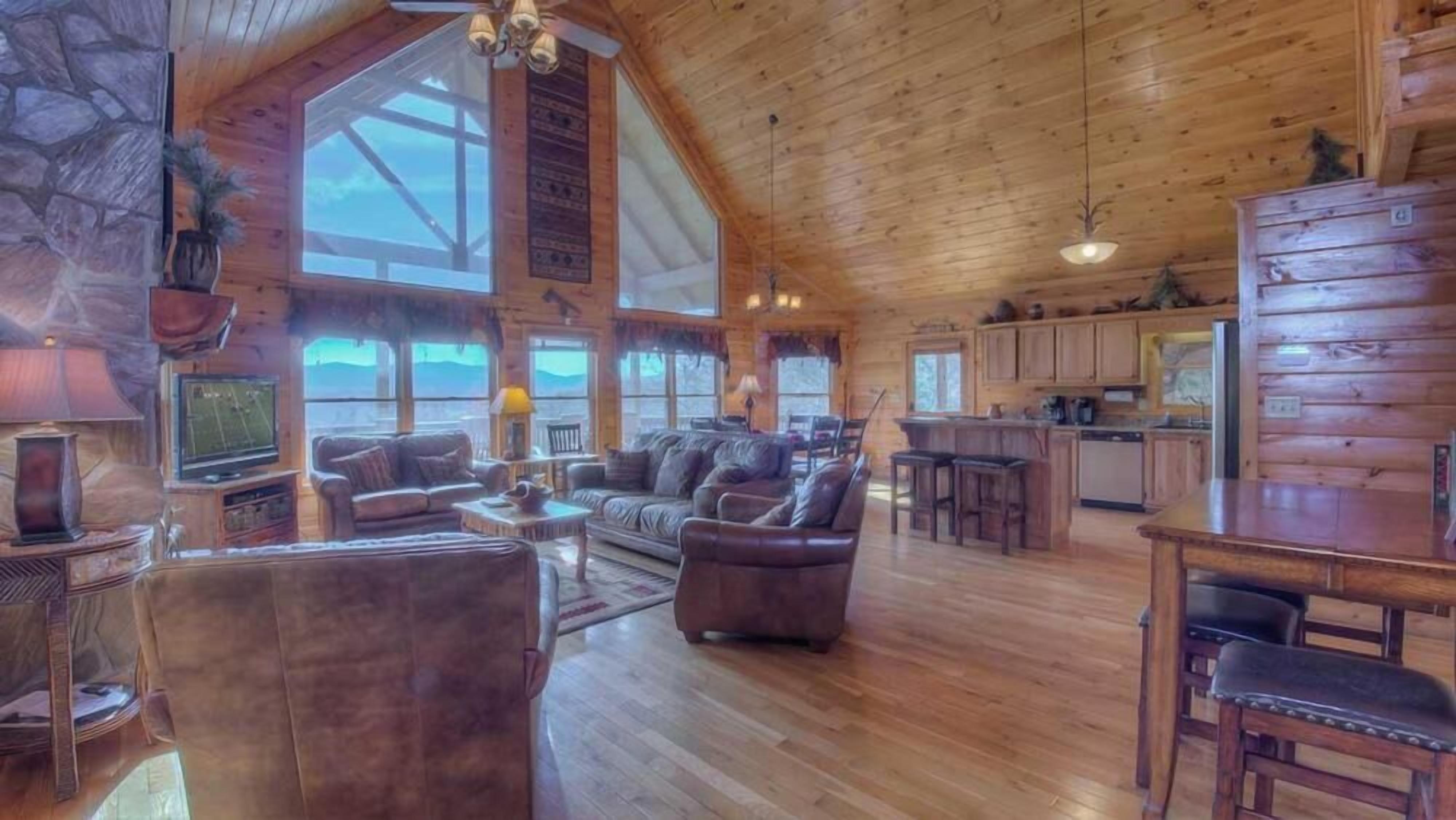 Peak of Perfection- Stunning Sunset Views | 5 bedrooms | Minutes from Downtown