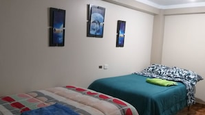 Free WiFi, bed sheets - Samurais Home B&B (Cusco)