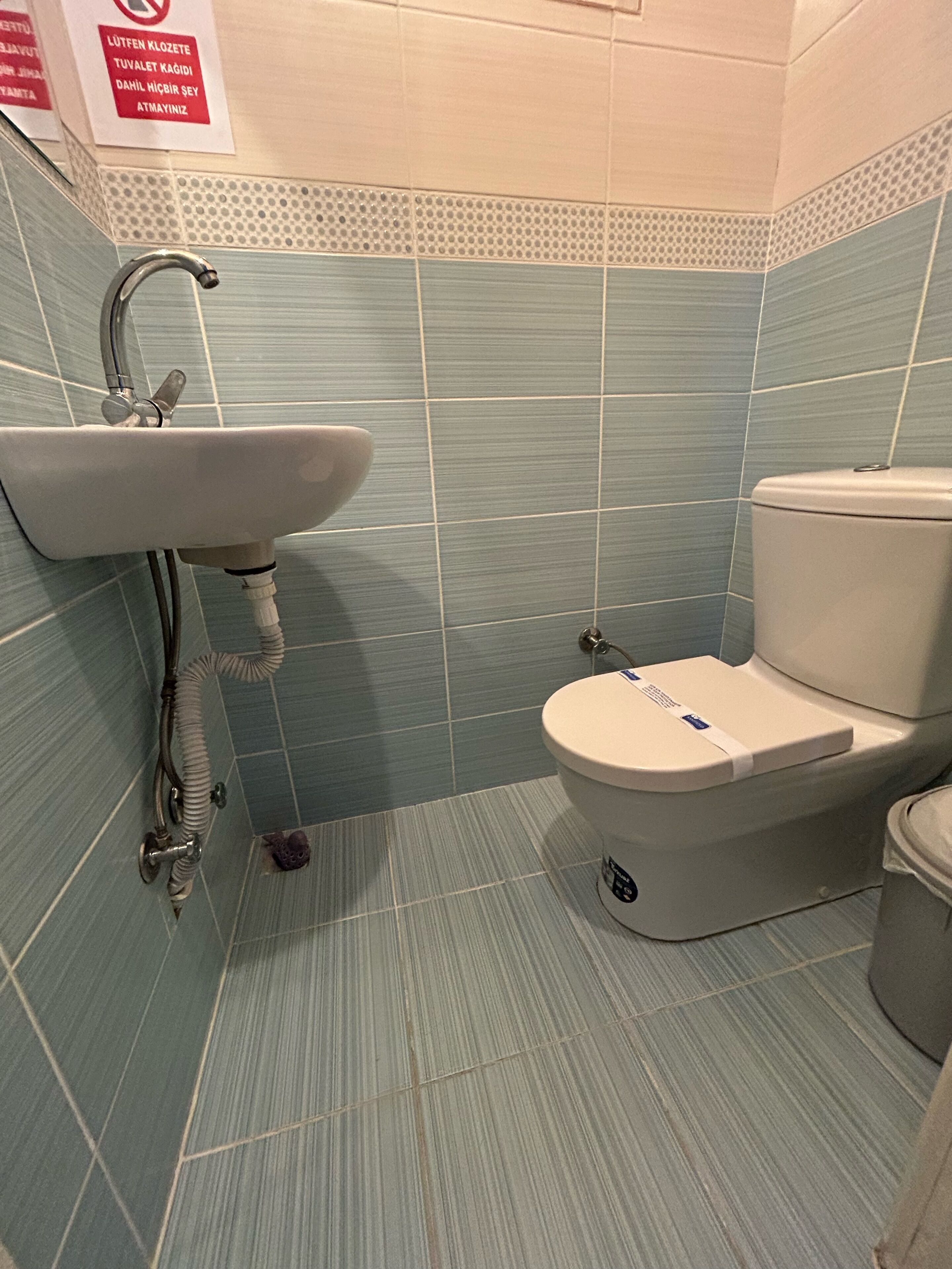 economy apartment, 1 bedroom (heybeli) | bathroom | free toiletries, hair dryer, slippers, towels